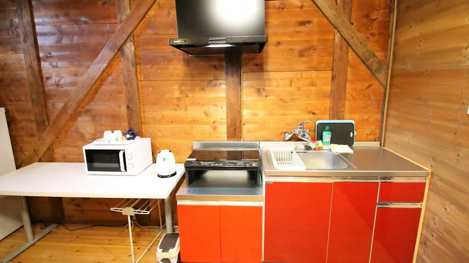 Secret Base Accommodation L-BASE