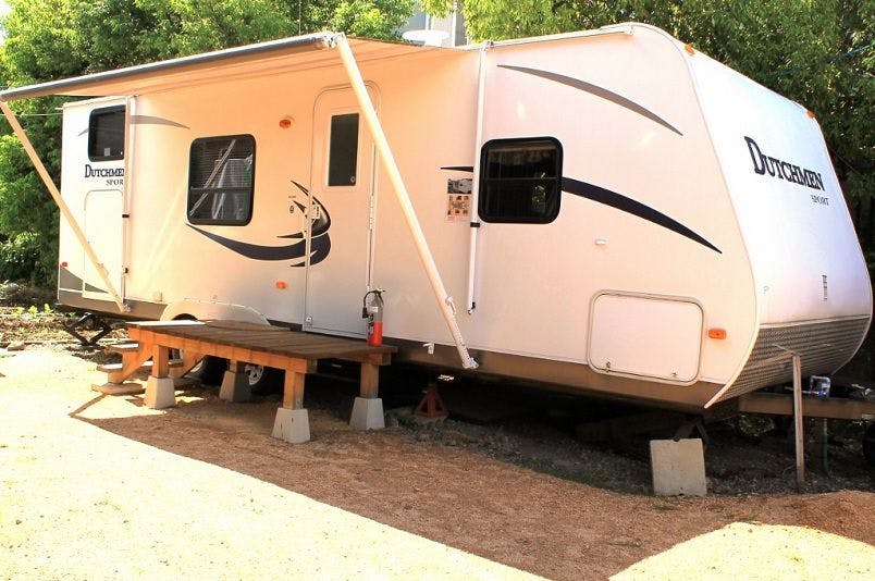 Secret Base Accommodation L-BASE