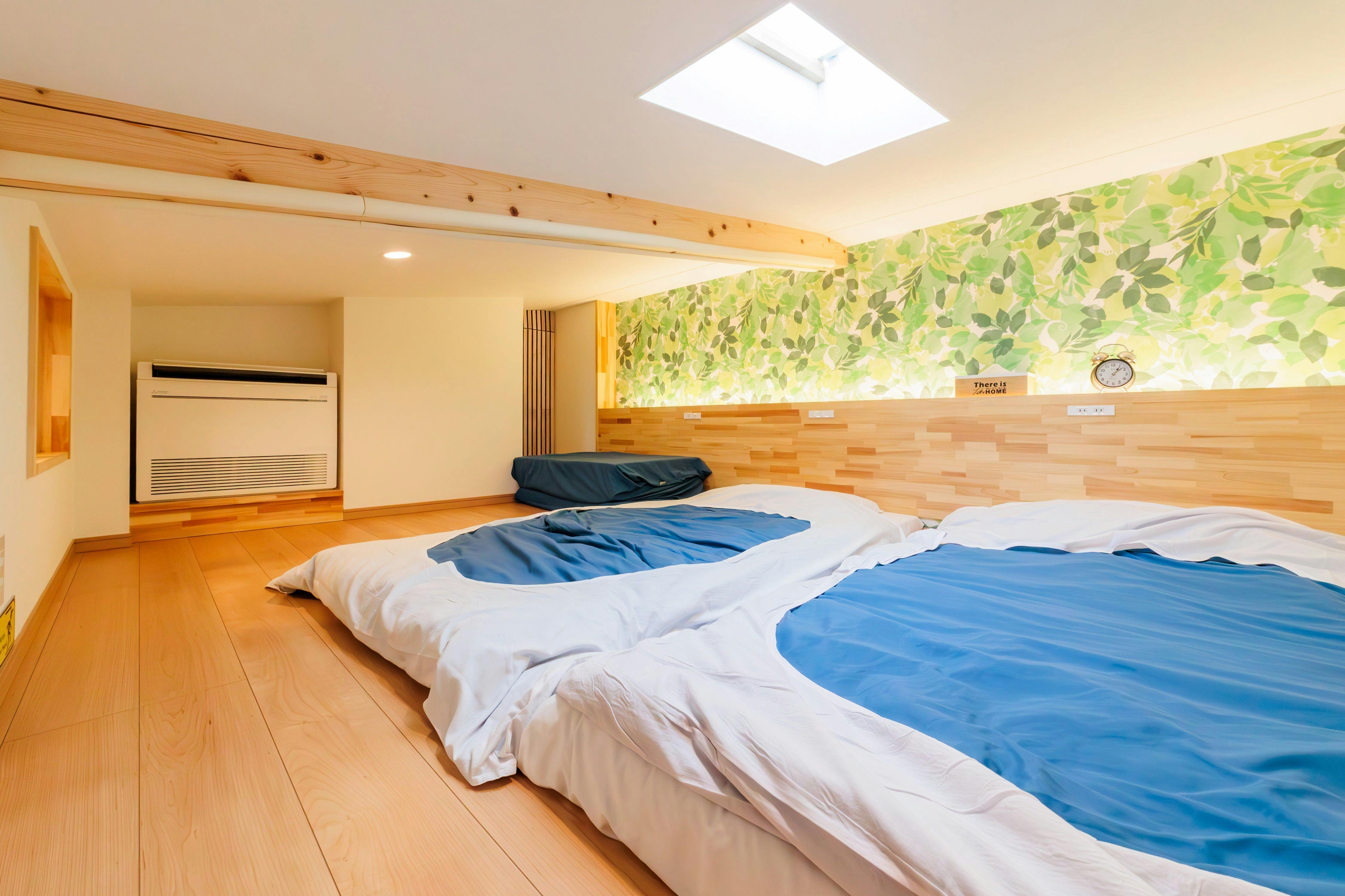 Secret Base Accommodation L-BASE