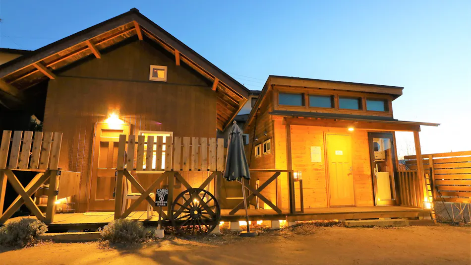 Secret Base Accommodation L-BASE