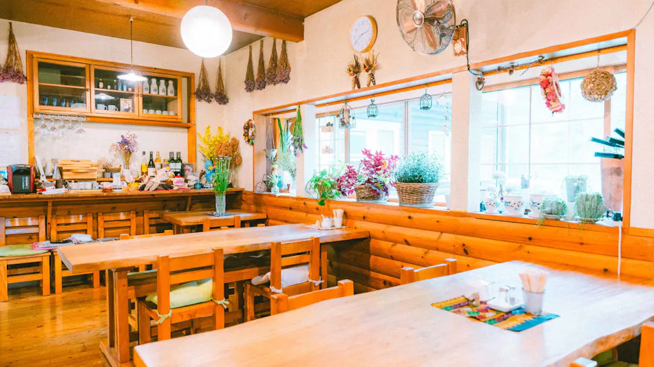 Cafe and Inn Bonny