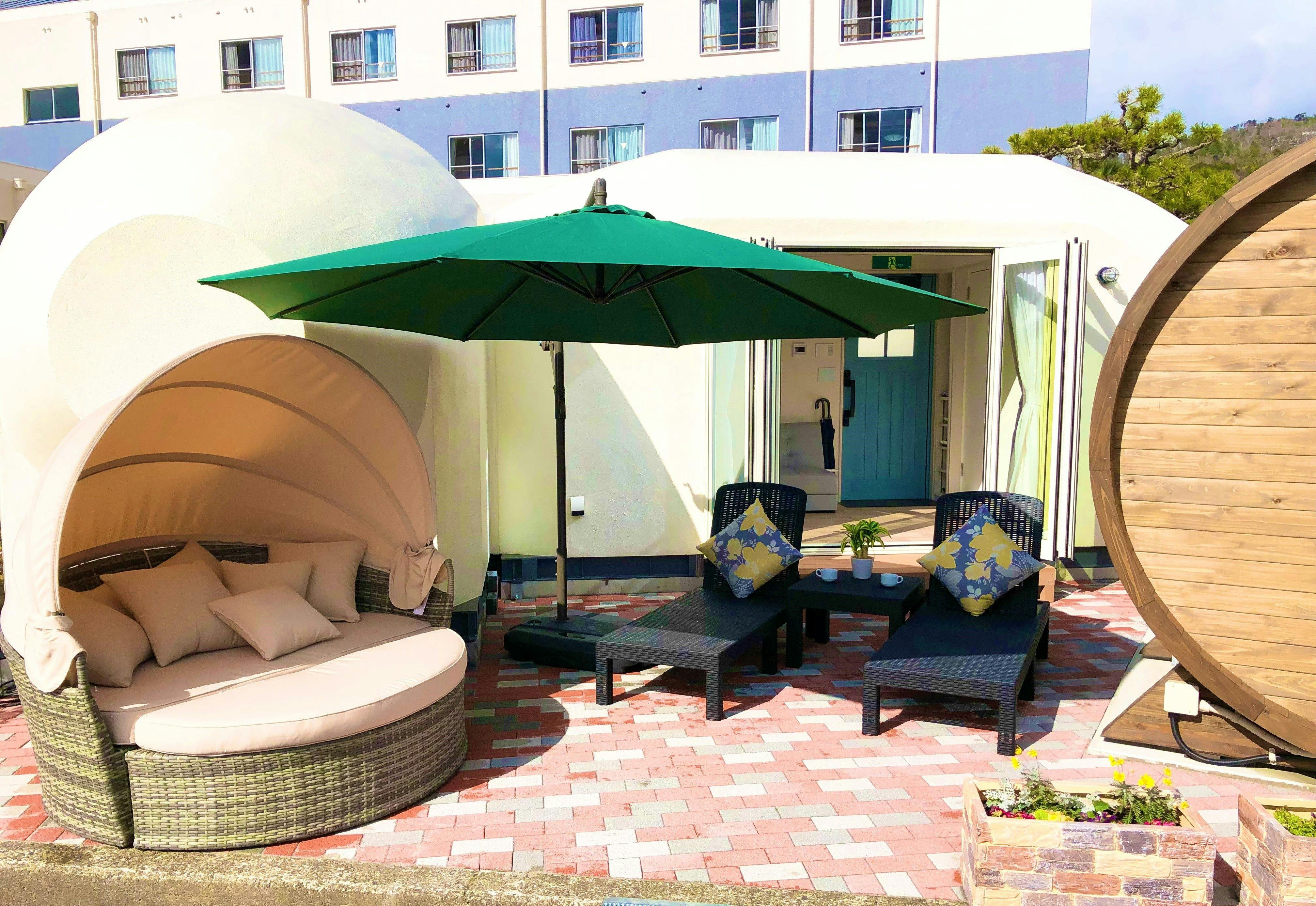 ห้องเอ็กสวีท (โซฟาสวน)