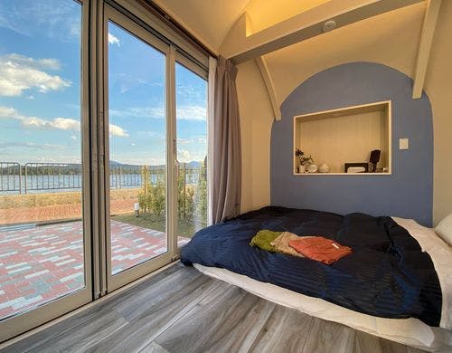 天橋立が横一文字に広がる、絶景ビュー