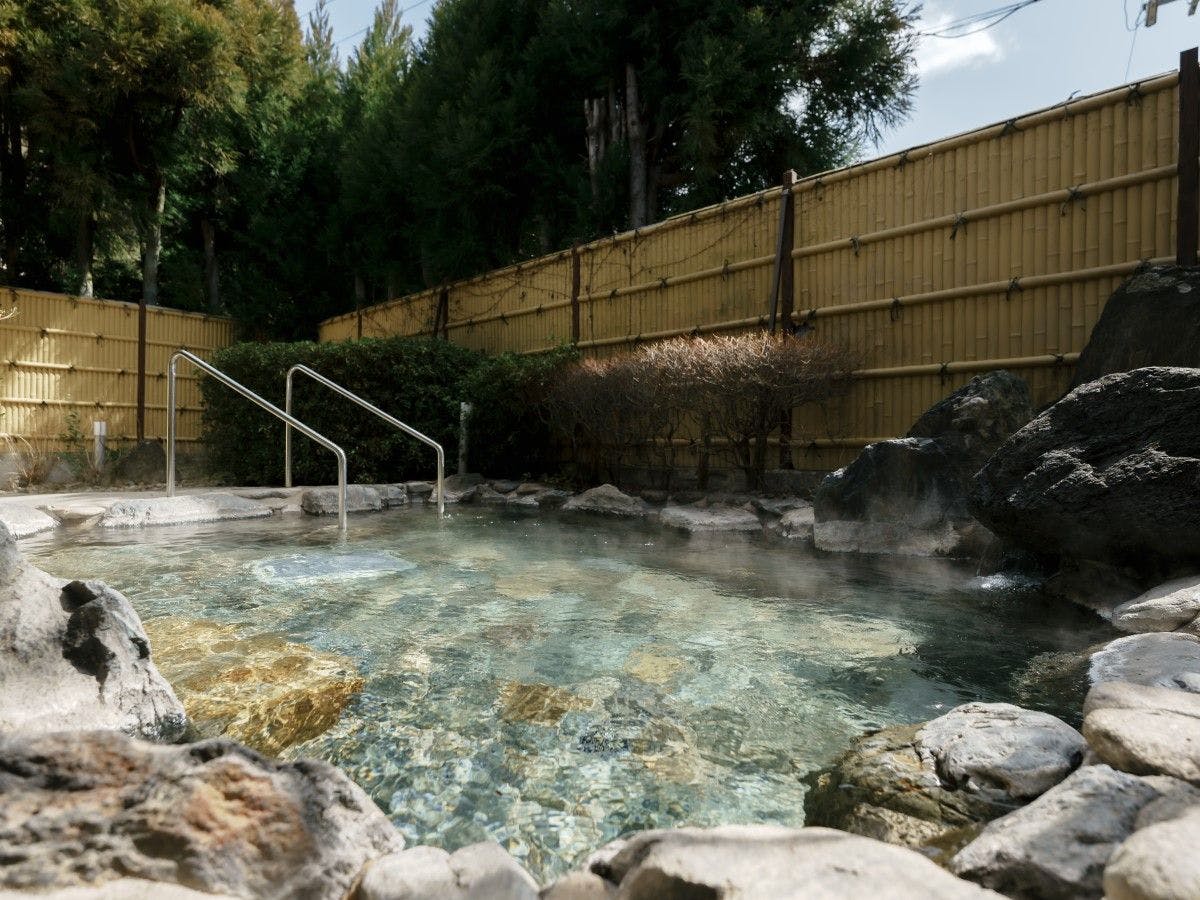 【Air Panas Kecantikan Kulit】Pemandian Terbuka