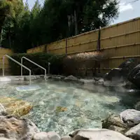 【Air Panas Kecantikan Kulit】Pemandian Terbuka