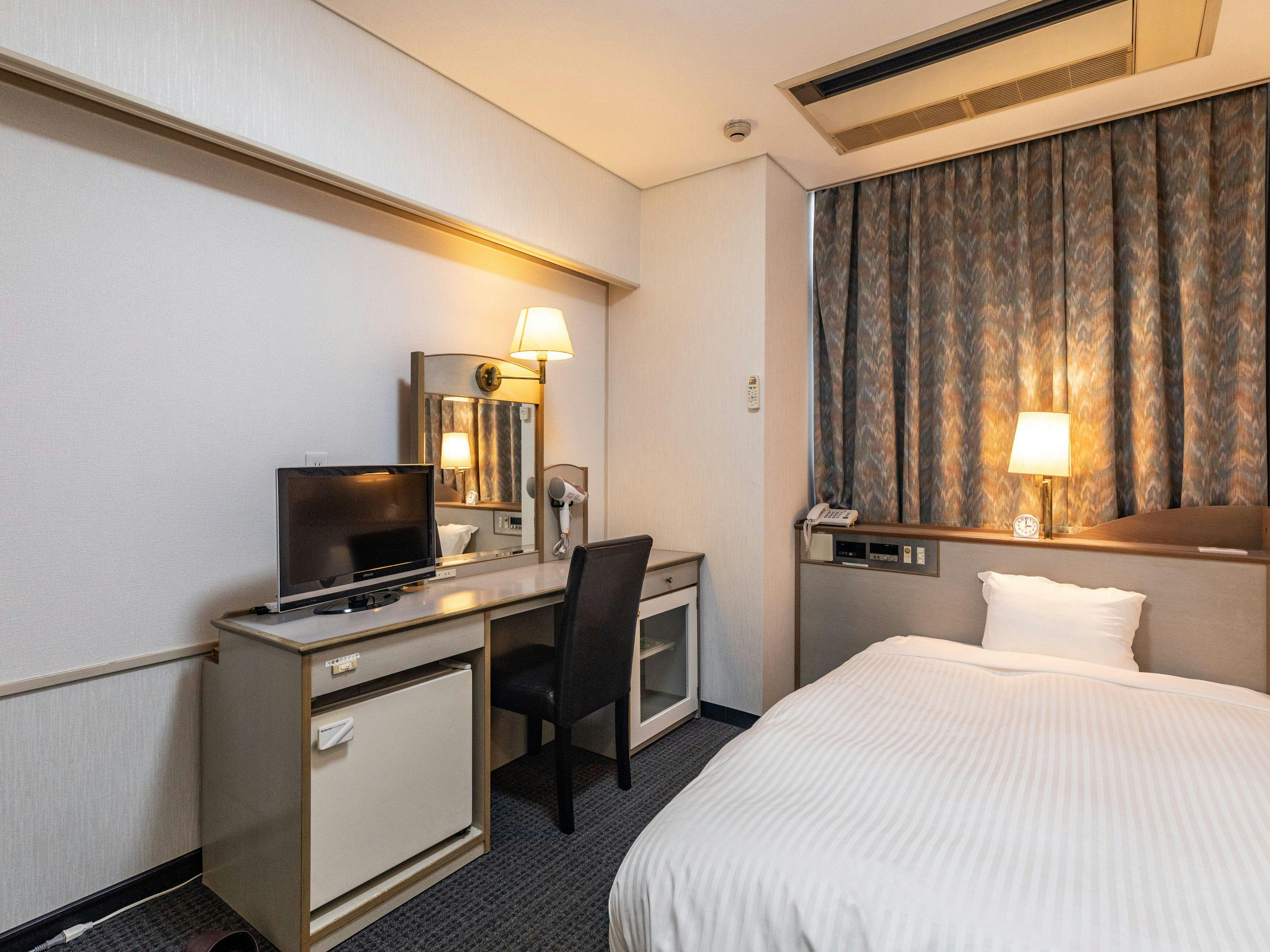 Alley Hotel Hiroshima Namiki Street