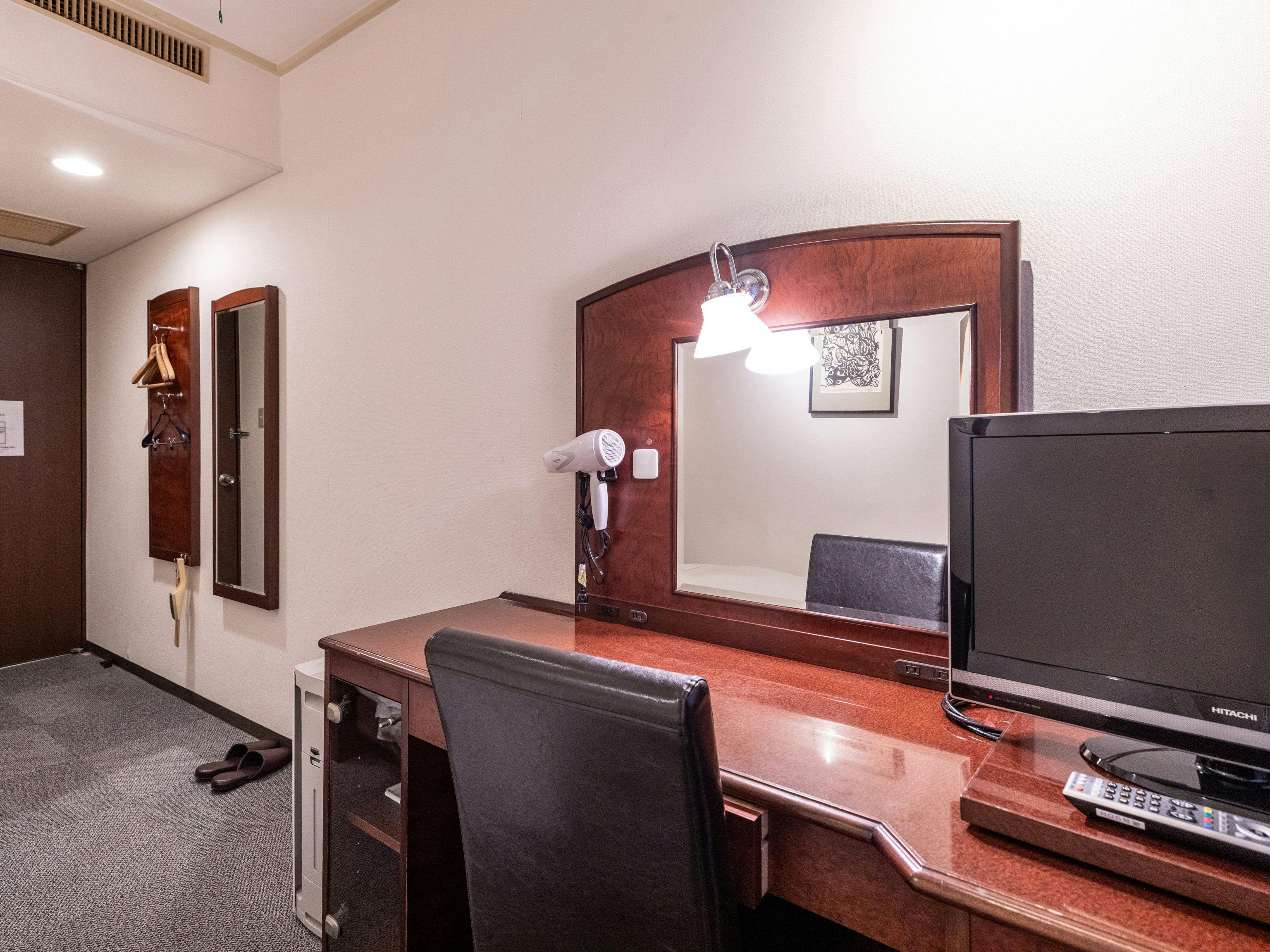 Alley Hotel Hiroshima Namiki Street