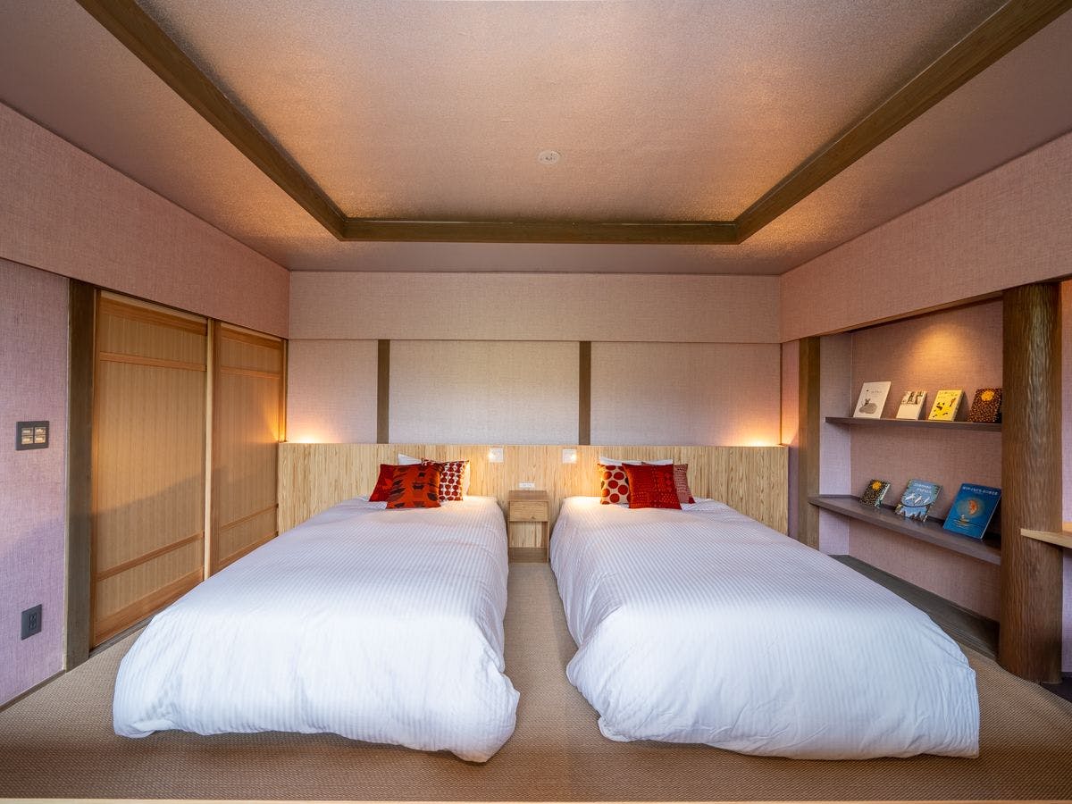 Yufuin Onsen Enokiya Ryokan