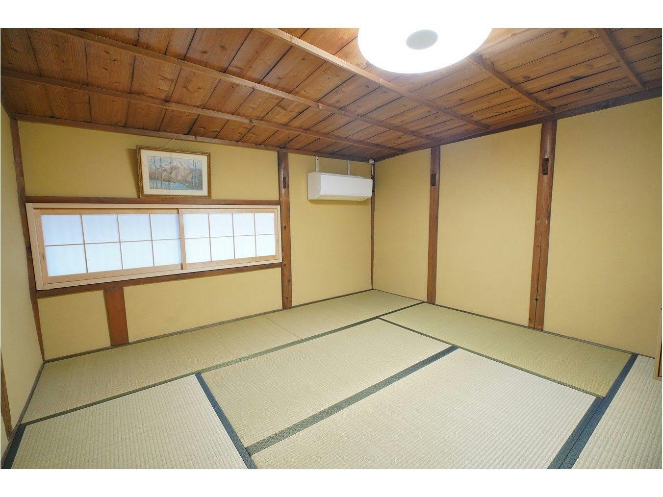 Uji Tea Inn