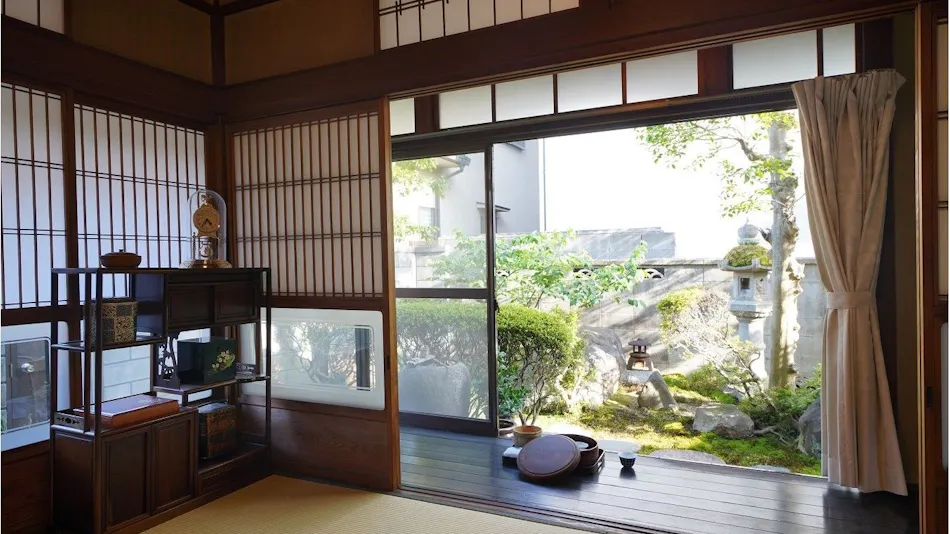 Uji Tea Inn