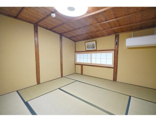 二階、和室三人部屋
