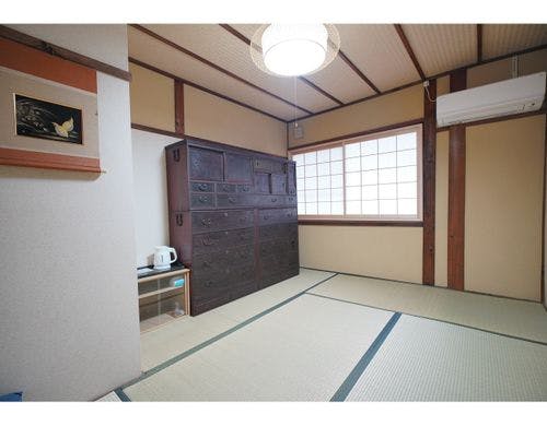 二階、和室三人部屋
