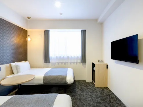 ซูพีเรีย ทวิน