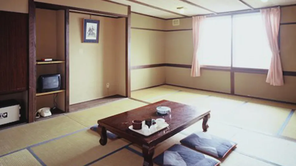 Shiga Swiss Inn
