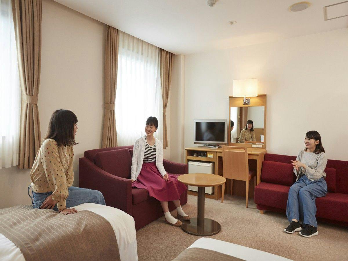 Hotel Folkloro Takahata