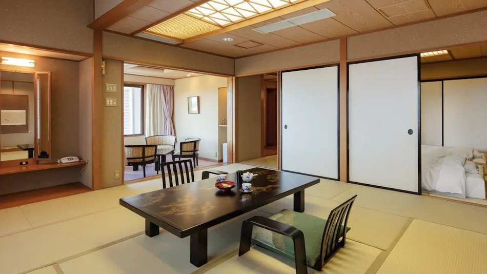 Azumakan, the Village of Sunny Days