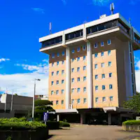 ใกล้สถานี