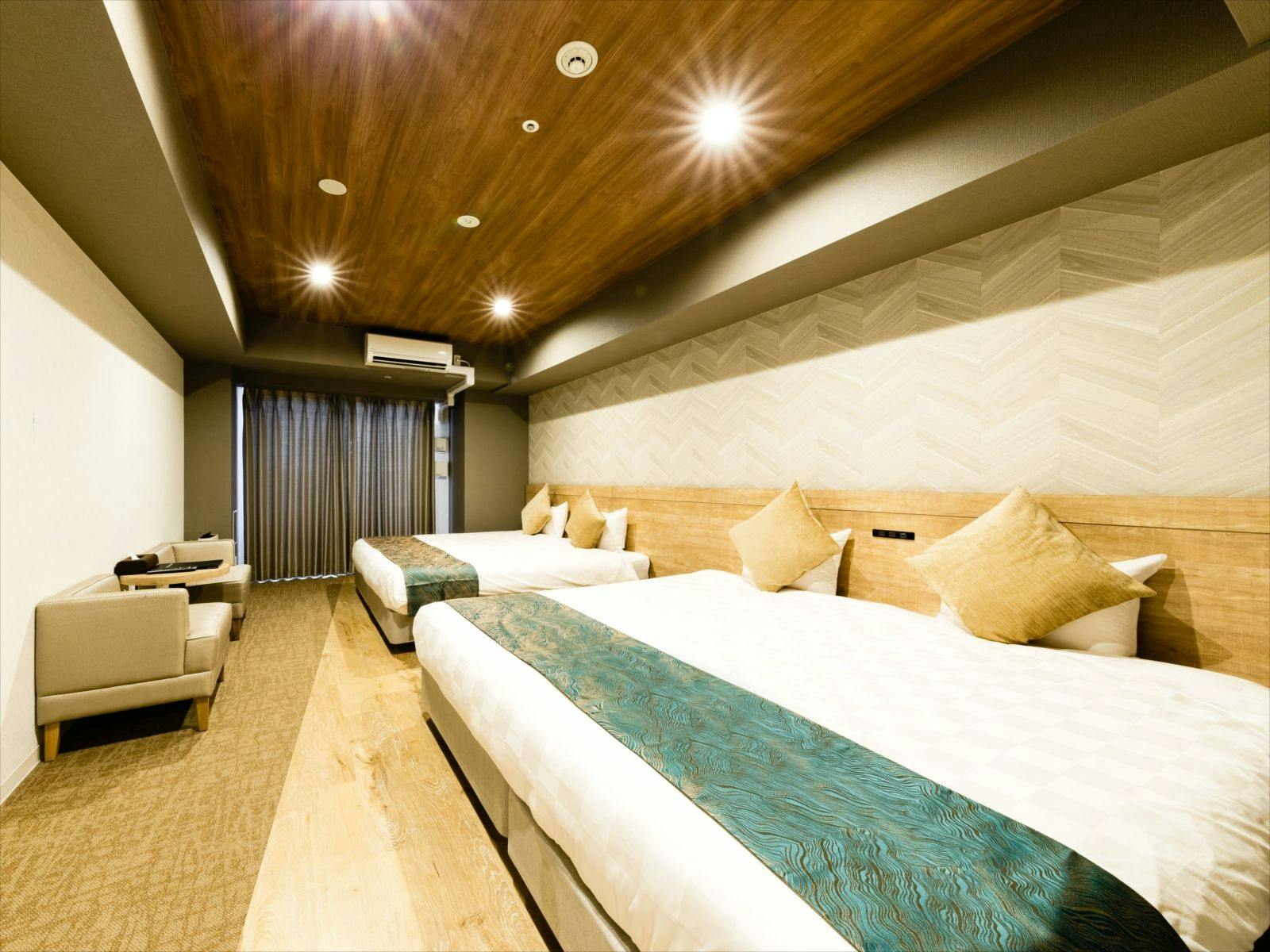 TAKUTO HOTEL Shinsaibashi