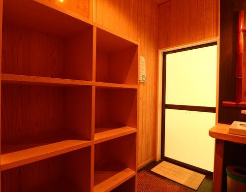 【#温泉・女湯】清潔感のある脱衣所。