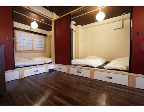 畳の小上がりにお布団