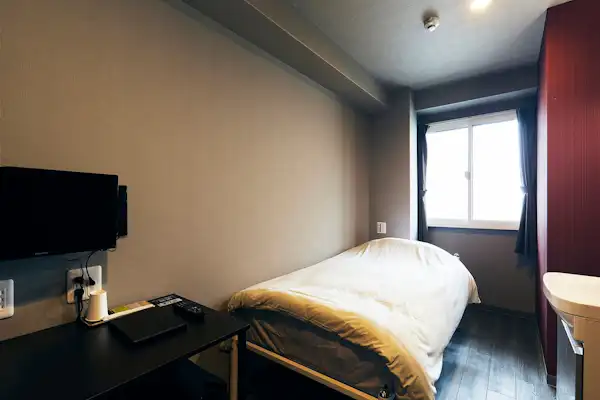 ห้องเดี่ยวสำหรับบุหรี่ไฟฟ้าแบบให้ความร้อนเท่านั้น