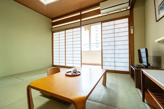 Bilik gaya Jepun di bangunan utama