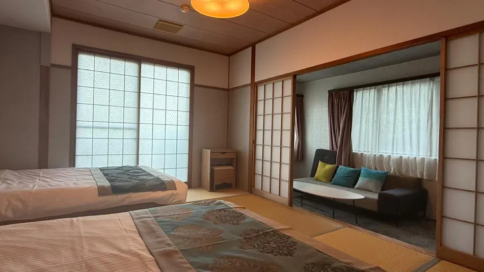 Small Hotel SHIMOKOSHIKI