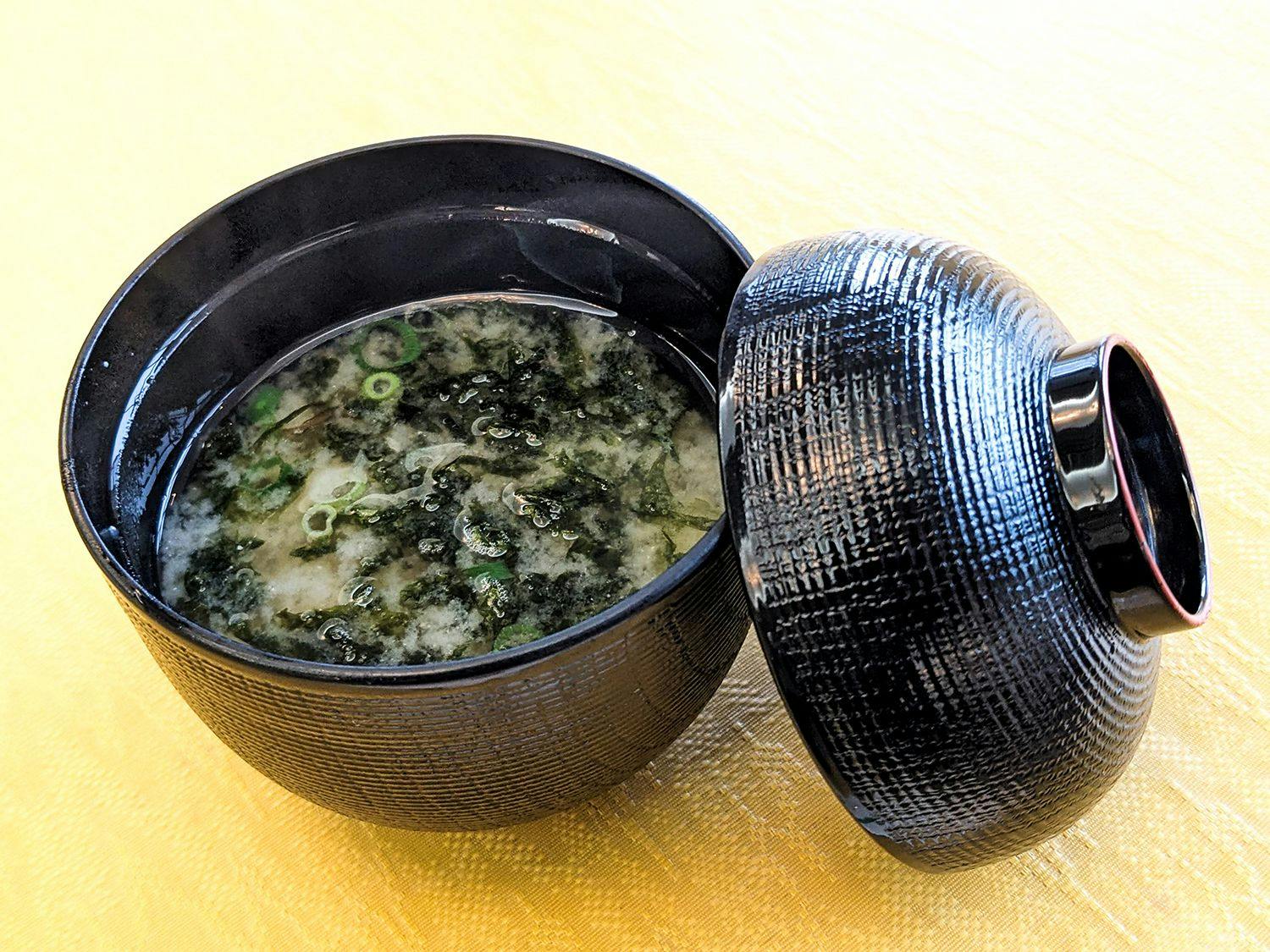 Small Hotel SHIMOKOSHIKI