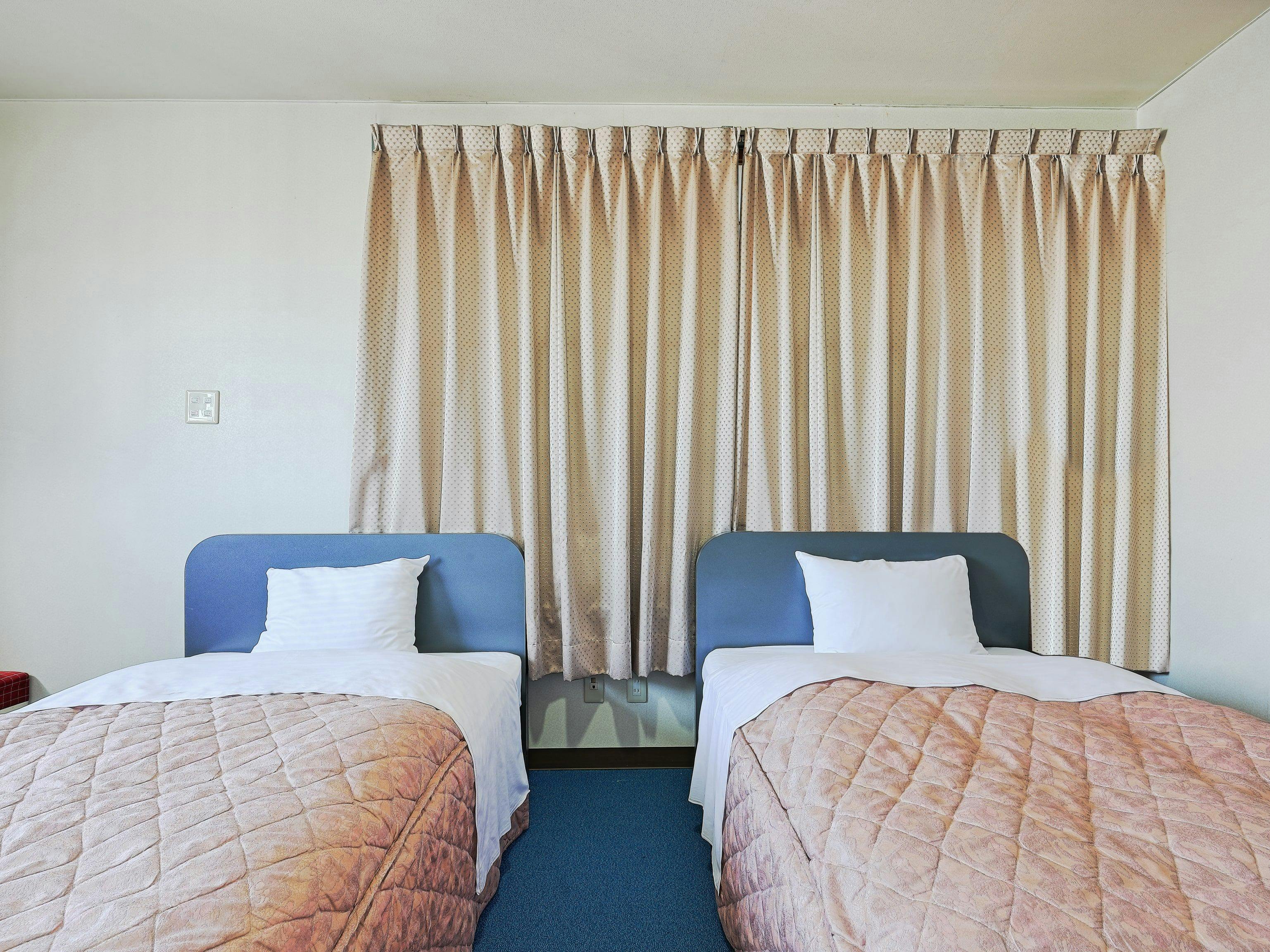 Tabist Business Hotel Tonami