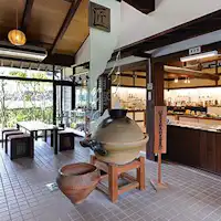 Trung tâm truyền thống gốm Iga