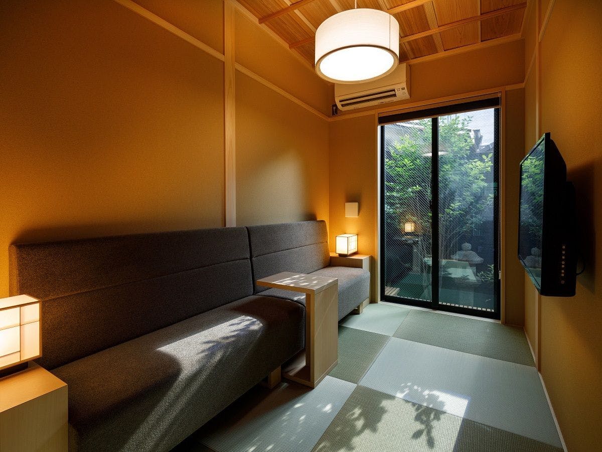 Kanade Higashiyama-Sanjo