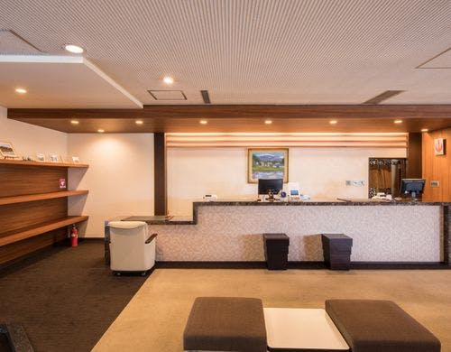 *館内 フロント