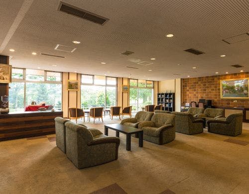 *館内 ロビーラウンジ