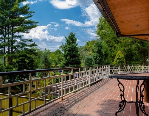 *館内 ロビーラウンジ