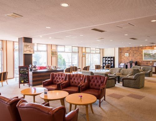 *館内 ロビーラウンジ