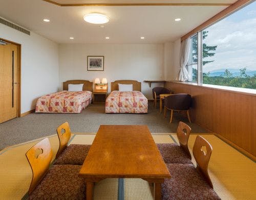 *客室 デラックスルーム