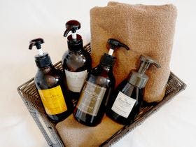 ＨＯＴＥＬ　Ｒ９　Ｔｈｅ　Ｙａｒｄ　うるま