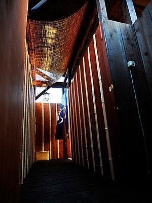 Pintu masuk Mata air panas terbuka