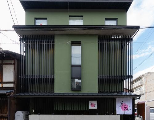 ホテル　外観　正面