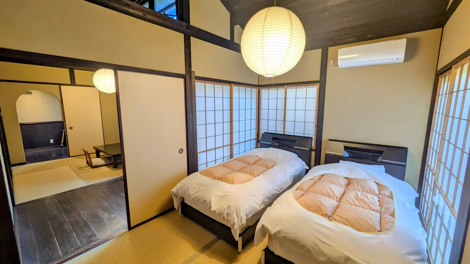 Natural Hot Spring Inn Choseian