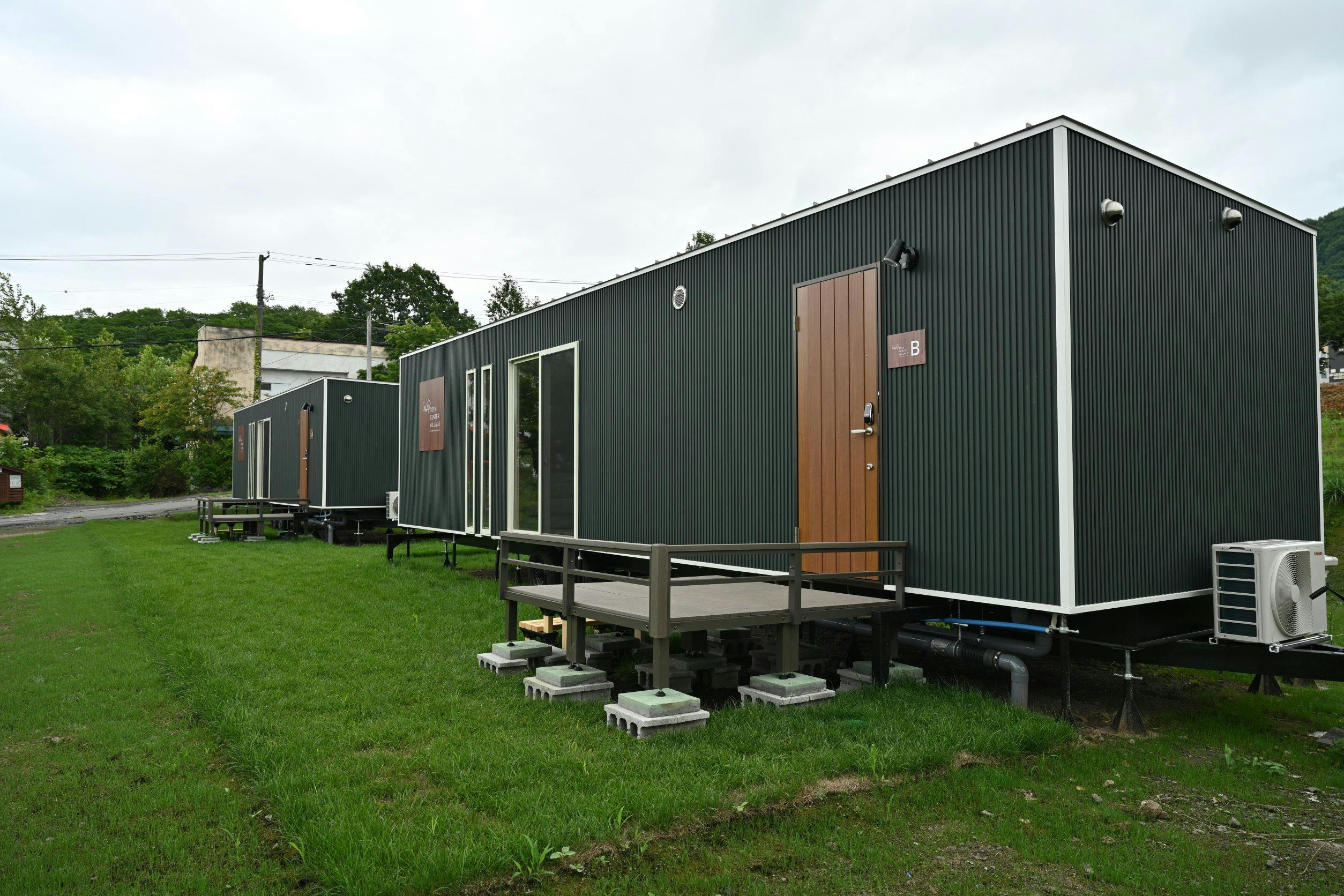 เช่าทั้งหลังของบ้านรถพ่วงที่มีสิ่งอำนวยความสะดวกครบครัน