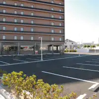 【ที่จอดรถ】