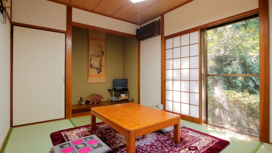 Hiroshige Inn: A Secluded Lodge to Enjoy the River and Mountains