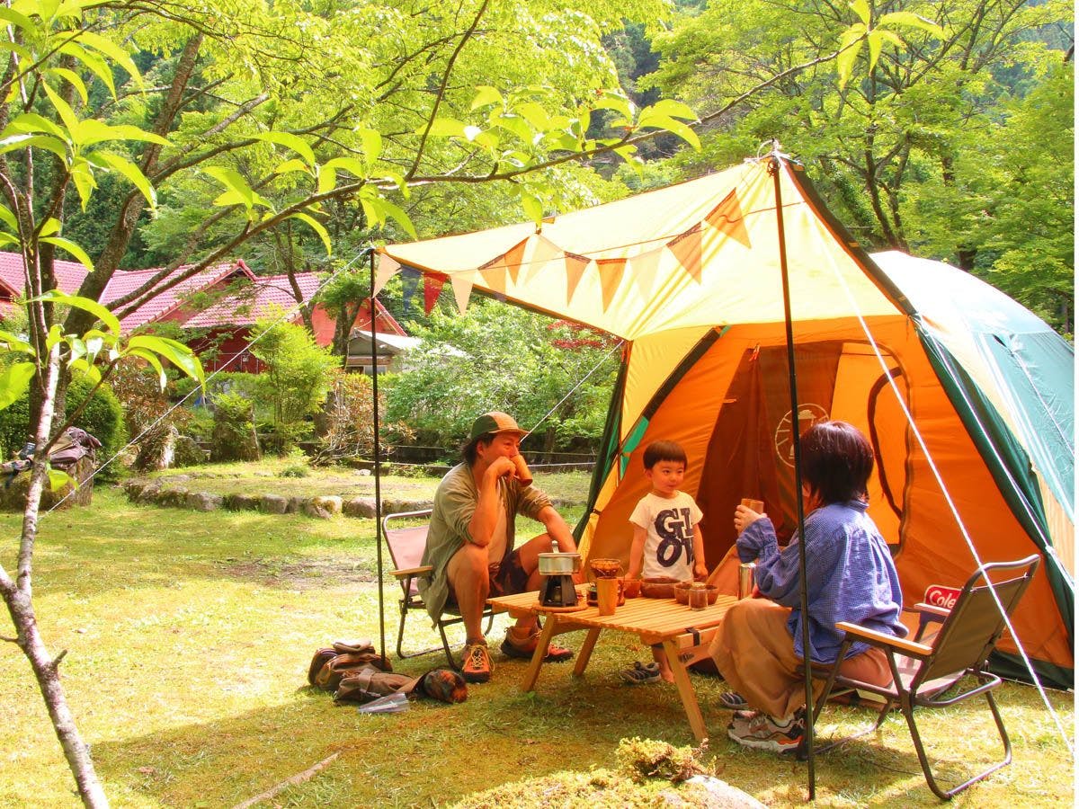Hiroshige Inn: A Secluded Lodge to Enjoy the River and Mountains
