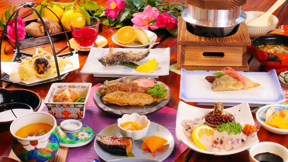 Hiroshige Inn: A Secluded Lodge to Enjoy the River and Mountains