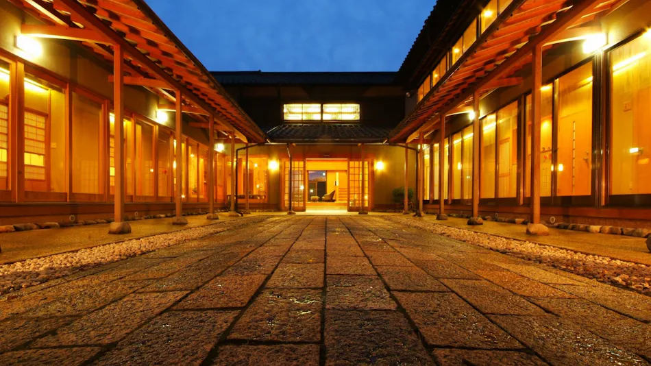 Nishitaniya Kaika