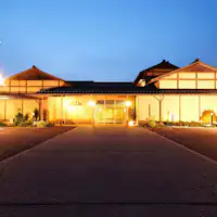 저는 니시타니 카이카입니다.