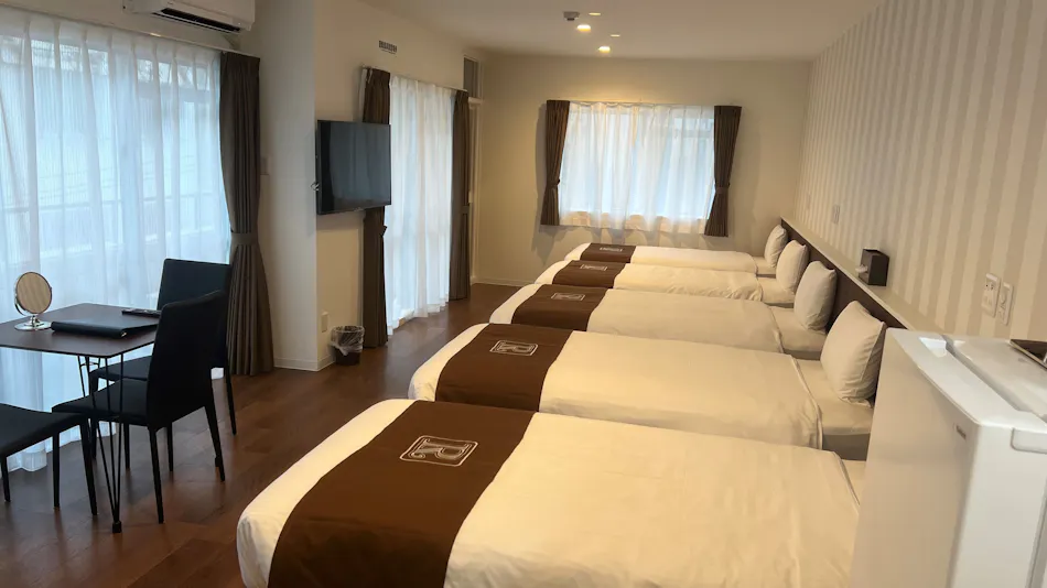 Hotel Living Inn Naha Port