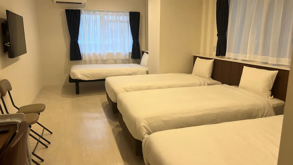 Hotel Living Inn Naha Port