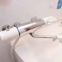 ก๊อกน้ำพร้อมเทอร์โมสตัท